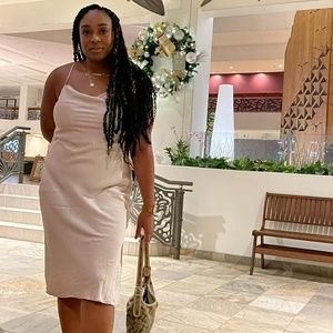 Meet your Posher, Simone